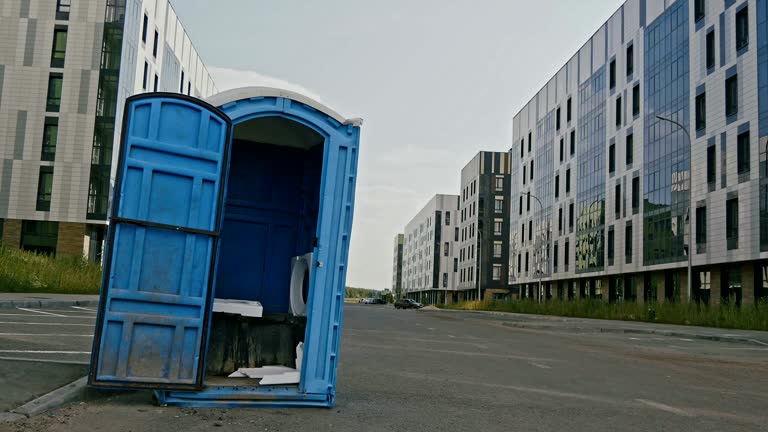 Best Standard Portable Toilet Rental  in Rutherford College, NC